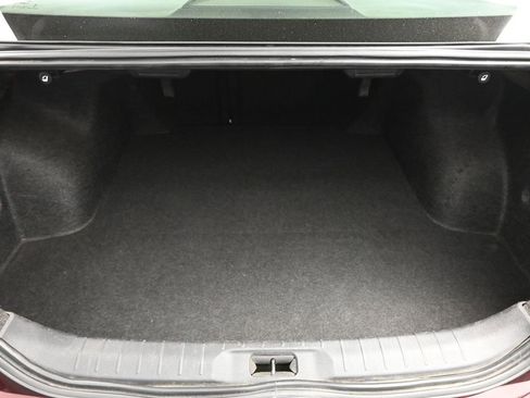 Used 2024 Nissan Altima 2.5 SV image 16