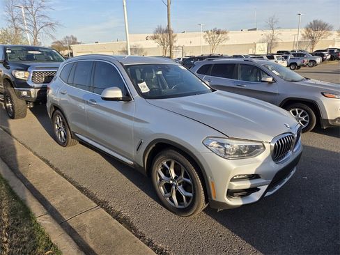 Used 2021 BMW X3 sDrive30i w/ Premium Package image 2