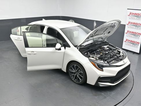 Used 2020 Toyota Corolla SE FWD image 39