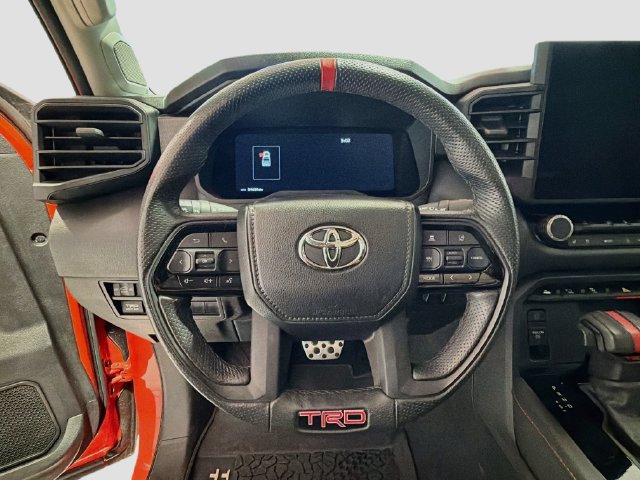 Used 2022 Toyota Tundra TRD Pro AWD/4WD image 9