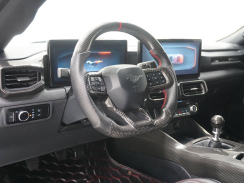 Used 2024 Ford Mustang GT RWD image 12