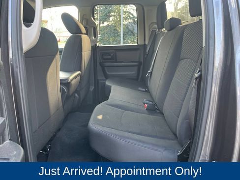 Used 2019 RAM 1500 Express w/ Express Value Package AWD/4WD image 8