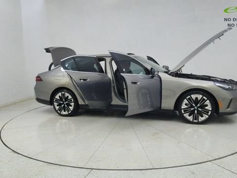 Used 2026 BMW 540i xDrive AWD/4WD image 76