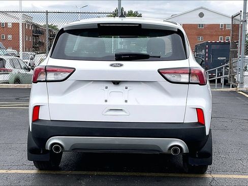Certified 2022 Ford Escape S AWD/4WD image 3