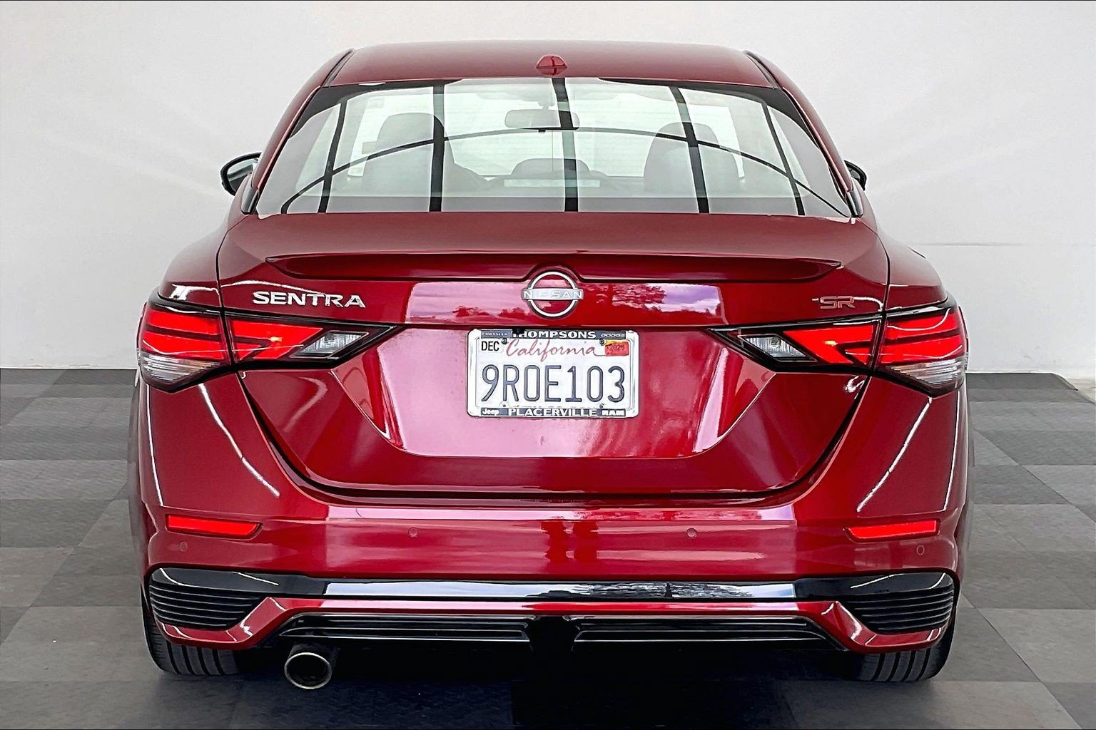 Used 2024 Nissan Sentra SR FWD image 3