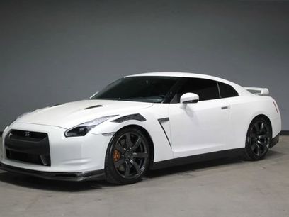 Used 2010 Nissan GT-R Premium