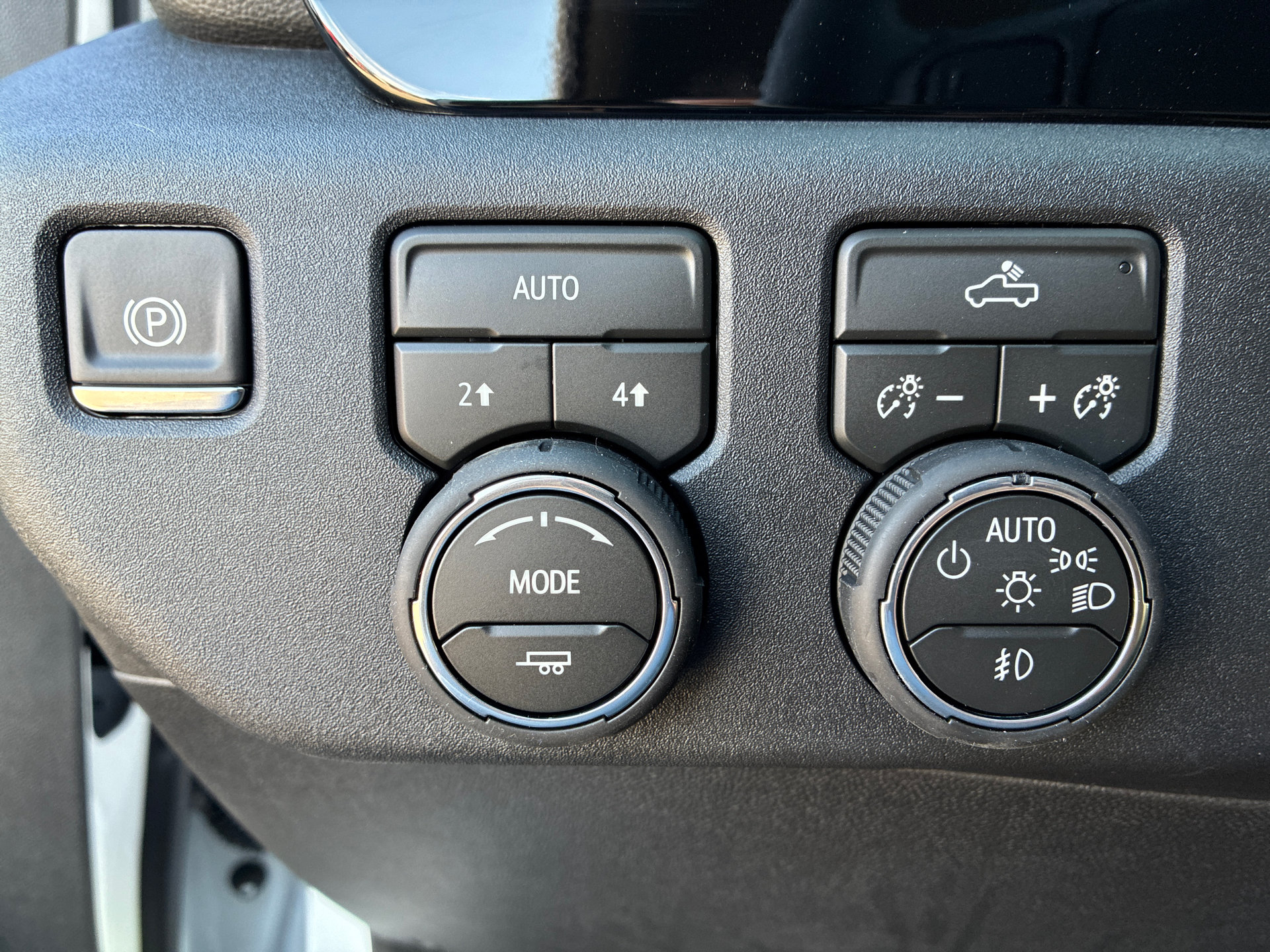 New 2026 Chevrolet Silverado 1500 RST w/ RST Select Package AWD/4WD image 21