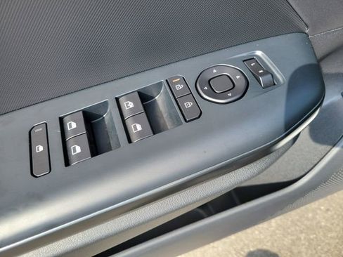 New 2026 Kia K4 LX image 20