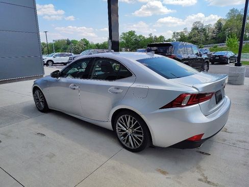 Used 2015 Lexus IS 250 AWD w/ Navigation System Package image 4