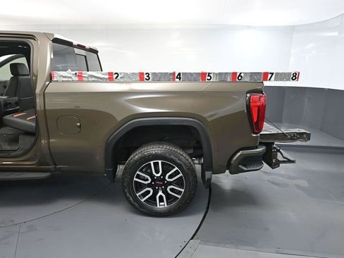 Used 2023 GMC Sierra 1500 AT4 w/ AT4 Preferred Package image 50