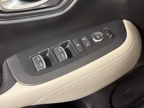 New 2026 Honda HR-V EX-L image 21