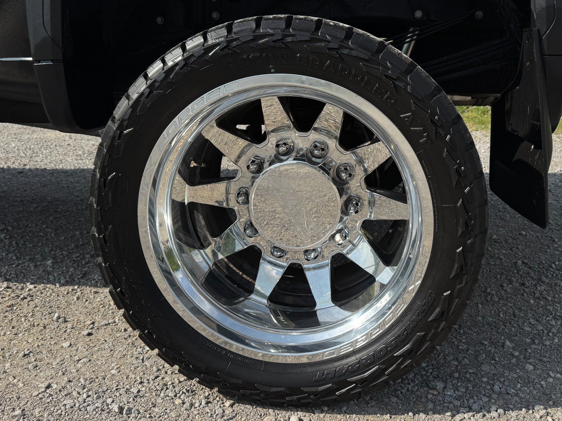 Used 2024 GMC Sierra 3500 Denali Ultimate AWD/4WD image 91