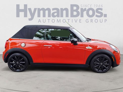 Used 2019 MINI Cooper S w/ Premium Package FWD image 2