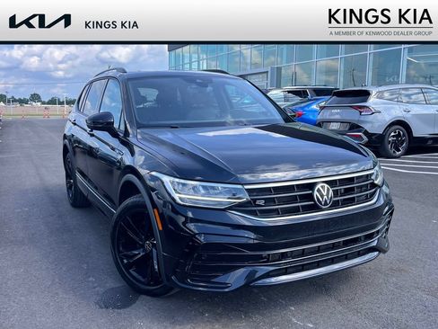 Used 2023 Volkswagen Tiguan SE R-Line AWD/4WD image 1