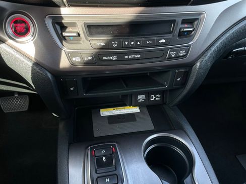 Certified 2023 Honda Passport EX-L image 19