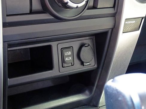Used 2018 Toyota 4Runner SR5 RWD image 38