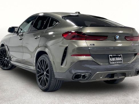 Used 2025 BMW X6 M60i AWD/4WD image 15