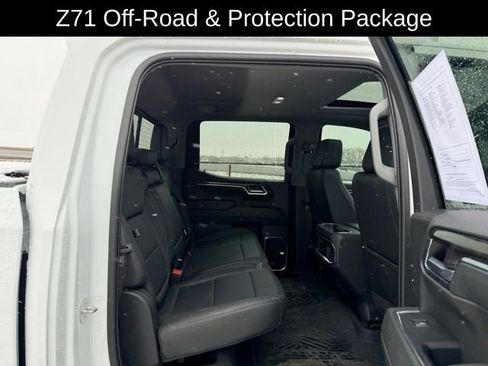 Used 2023 Chevrolet Silverado 1500 LTZ w/ LTZ Premium Package image 10