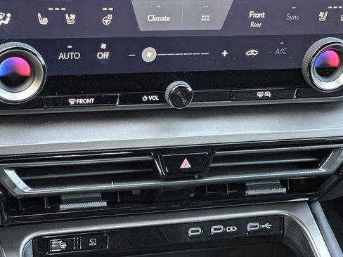 Used 2024 Lexus TX 350 AWD image 21