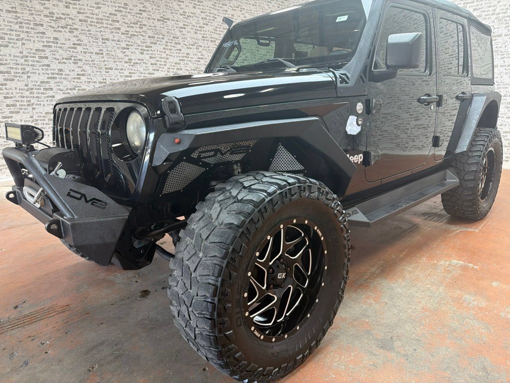 Used 2018 Jeep Wrangler Unlimited Sport S AWD/4WD image 3