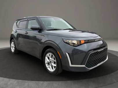 Used 2024 Kia Soul LX w/ Option Group 015
