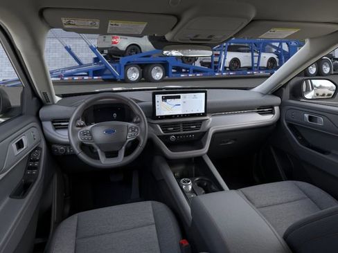 New 2026 Ford Explorer Active RWD image 9