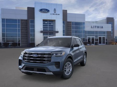 New 2026 Ford Explorer Active AWD/4WD image 2