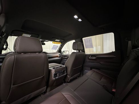 Used 2024 GMC Sierra 1500 Denali AWD/4WD image 13