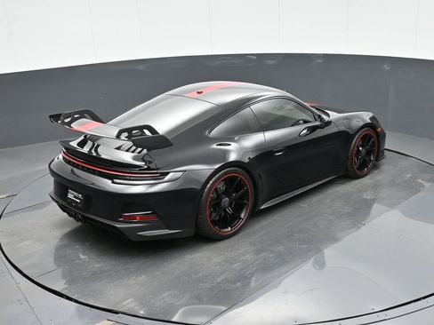 Certified 2022 Porsche 911 GT3 image 30
