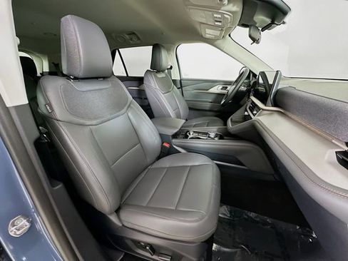 New 2026 Ford Explorer Active image 28