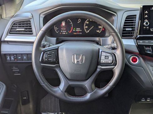 Used 2025 Honda Odyssey Sport-L image 25
