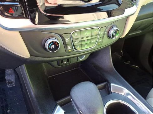 Used 2023 Chevrolet Traverse LS w/ Safety Package image 19