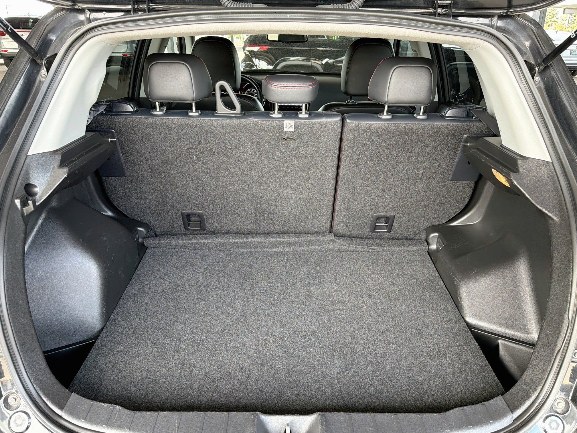 Used 2024 Mitsubishi Outlander Sport AWD image 27