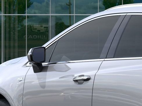 Used 2025 Cadillac XT5 Premium Luxury w/ Technology Package FWD image 12
