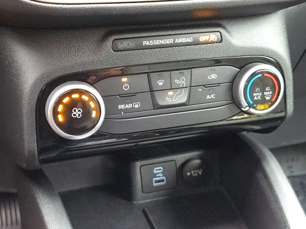 Used 2022 Ford Escape SE AWD/4WD image 32