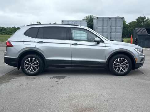Used 2021 Volkswagen Tiguan S FWD image 2
