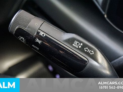 Used 2025 Kia K4 LXS image 29