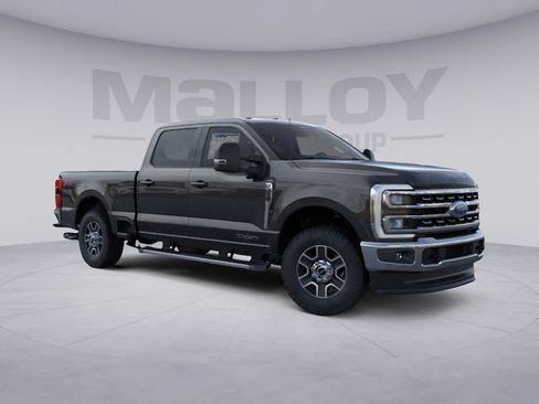 New 2026 Ford F250 4x4 Crew Cab Super Duty image 7