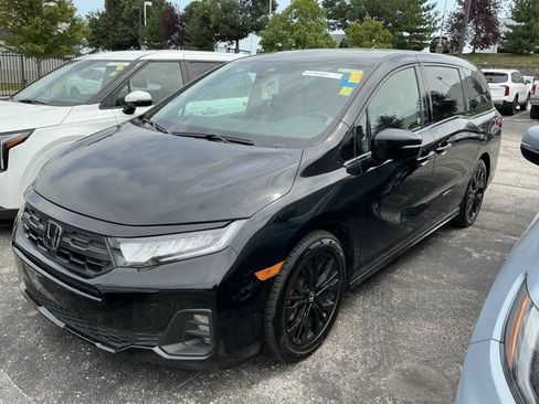 Used 2025 Honda Odyssey Sport-L image 14