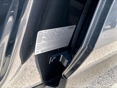 Used 2025 Audi Q5 Premium Plus AWD/4WD image 35