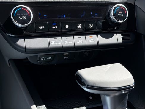 Certified 2026 Hyundai Elantra Sport FWD image 23