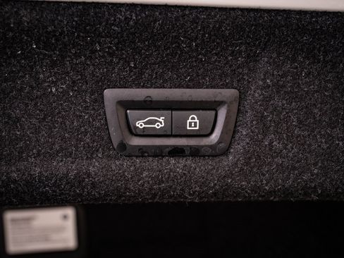 Used 2022 BMW M340i xDrive w/ Premium Package image 22