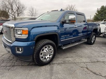 Used 2016 GMC Sierra 2500 Denali w/ Duramax Plus Package