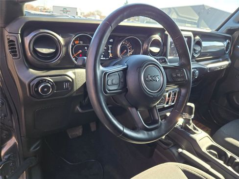 Used 2023 Jeep Wrangler Unlimited Sport image 18
