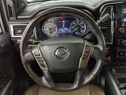 Used 2021 Nissan Titan Platinum Reserve w/ Moonroof Package AWD/4WD image 10