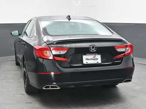 Used 2019 Honda Accord Sport image 5