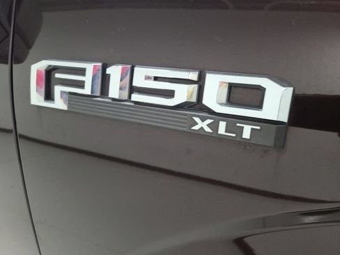 Used 2020 Ford F150 XLT w/ Equipment Group 302A Luxury AWD/4WD image 11