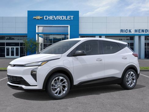 New 2027 Chevrolet Bolt LT image 3