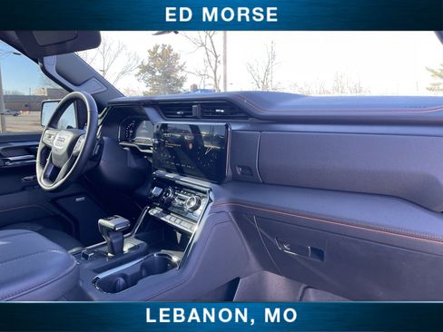 Used 2024 GMC Sierra 1500 AT4 w/ Technology Package image 28
