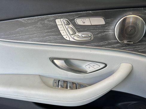 Used 2023 Mercedes-Benz E 350 Sedan image 10